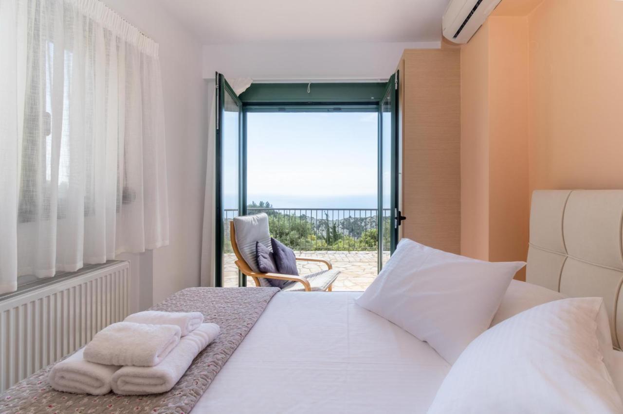 Sapphire Blue Villa Kalamítsi Buitenkant foto