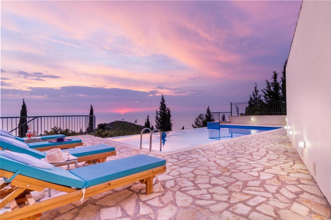 Sapphire Blue Villa Kalamítsi Buitenkant foto